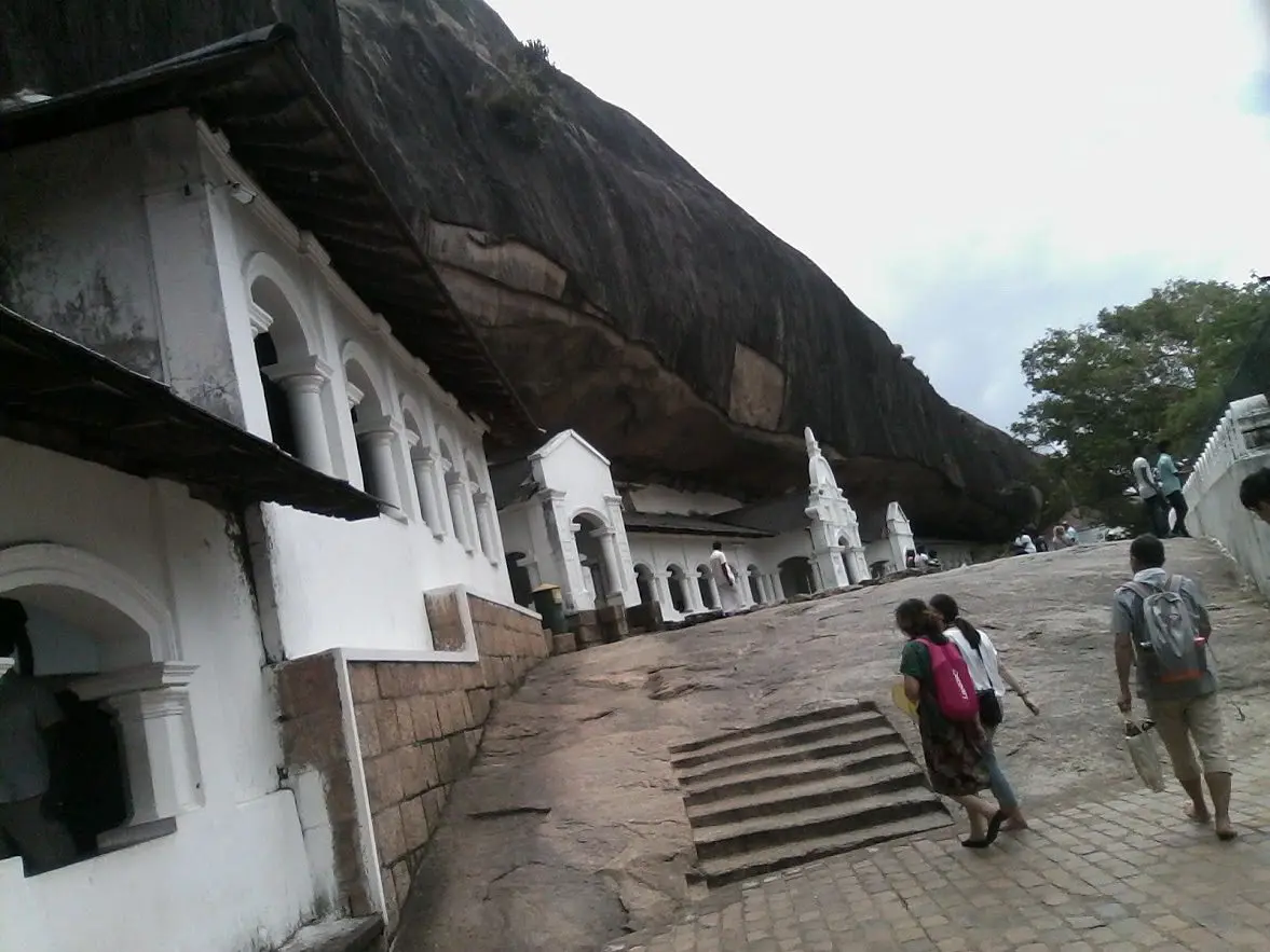Day 04 - Anuradhapura to Dambulla