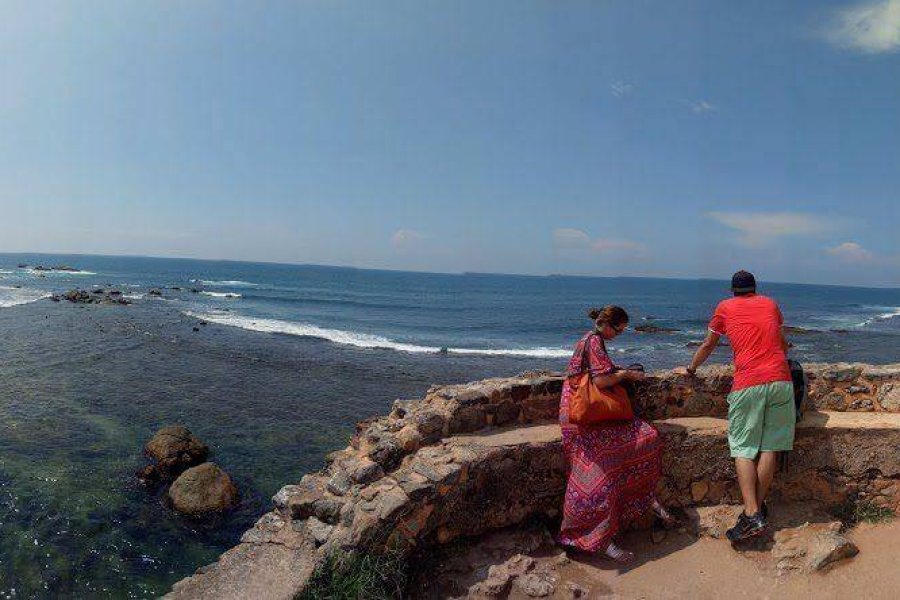 Panoramic view of the Galle Fort ramparts and the sea