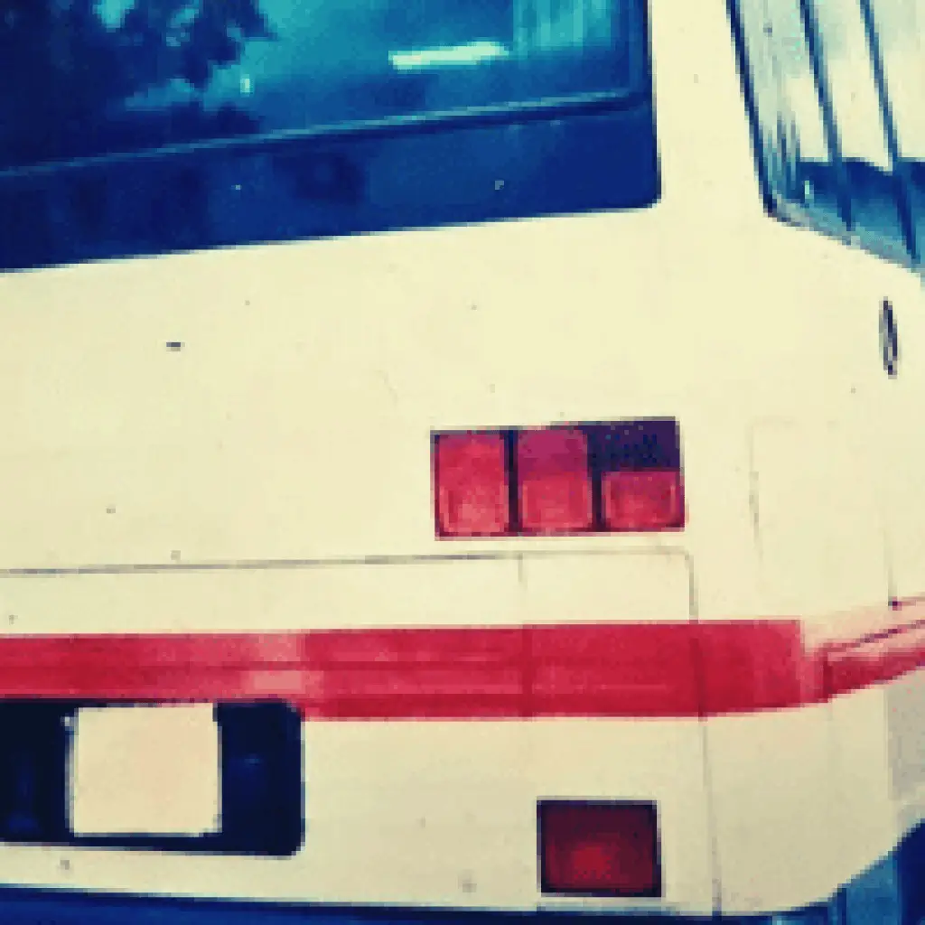 Bus 05