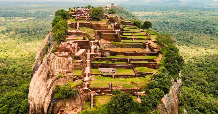 10 day Sri Lanka private tour from Sigiriya to Ella and Galle