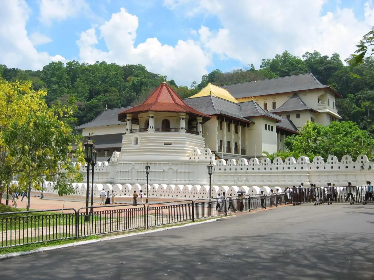 Tooth Relic Temple