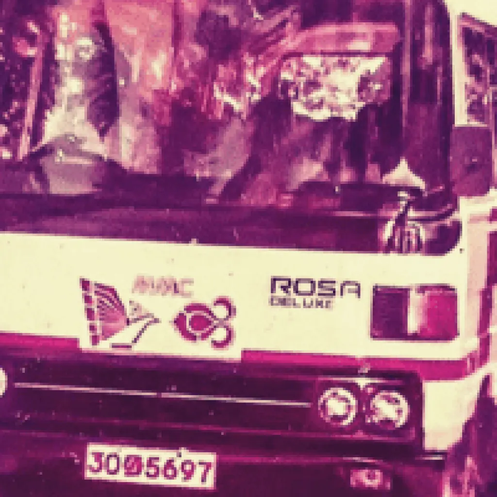 Bus 1